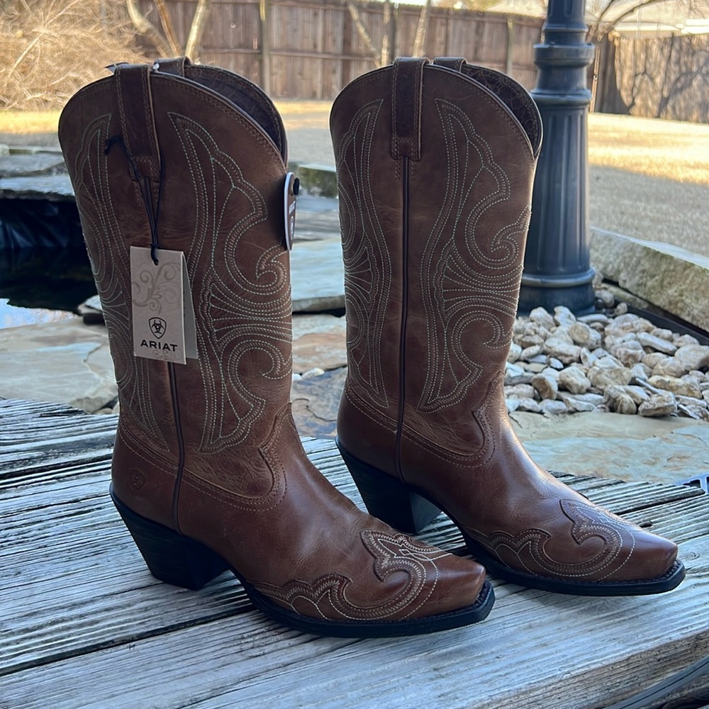 Ariat Cowboy Boots